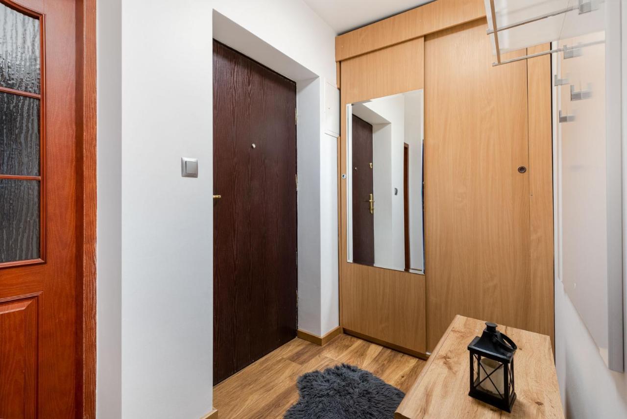 Z Parkingiem Apartmán